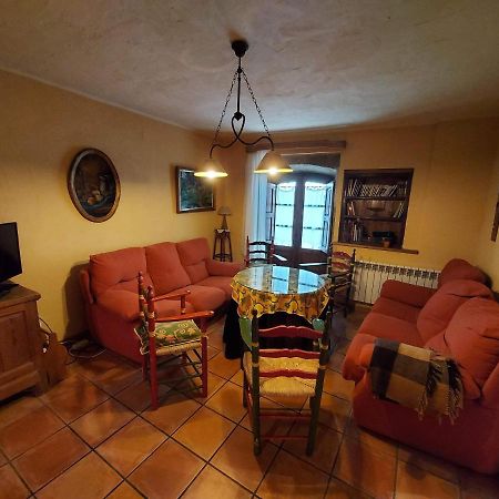 Casa Rural El Callejo Hinojosa de Duero 外观 照片