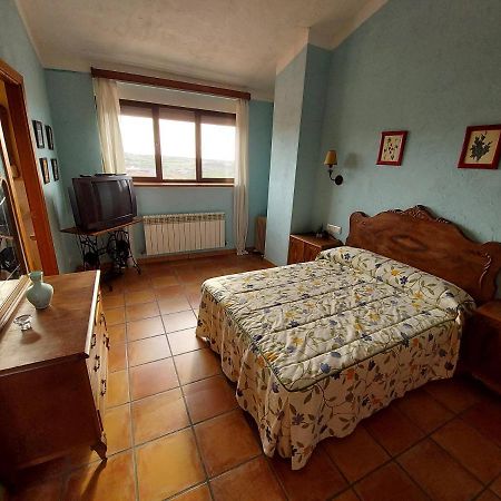 Casa Rural El Callejo Hinojosa de Duero 外观 照片